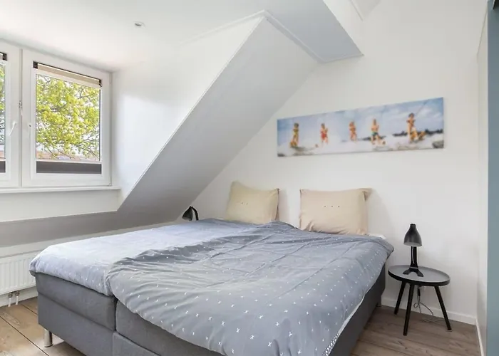 Hello Zeeland - Vakantiehuis Duinenburg 22A